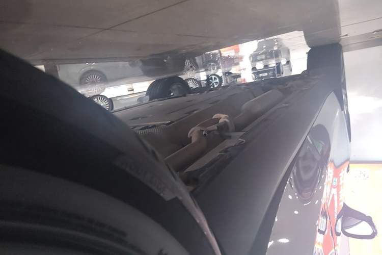 Used Leapmotor C16 2024 Range-Extended 200 LiDAR Edition Left Side Sill