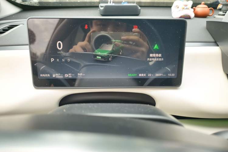 Used Leapmotor C16 2024 Range-Extended 200 LiDAR Edition Odometer Close Up