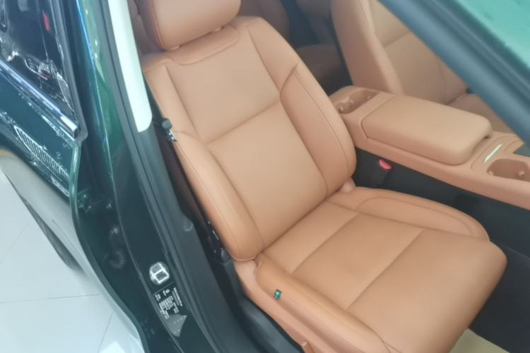 Used Leapmotor C16 2024 Range-Extended 200 LiDAR Edition Right Front Seat