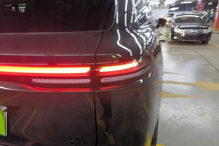 Used Leapmotor C16 2024 Range-Extended 200 Luxury Edition Right Rear Taillight