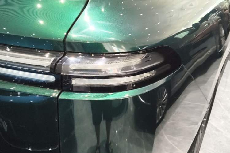 Used Leapmotor C16 2024 Range-Extended 200 Luxury Edition Right Rear Taillight