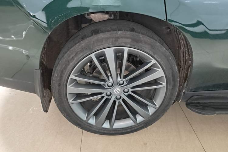 Used Leapmotor C16 2024 Range-Extended 200 Smart Enjoyment Edition Right Rear Wheel Hub