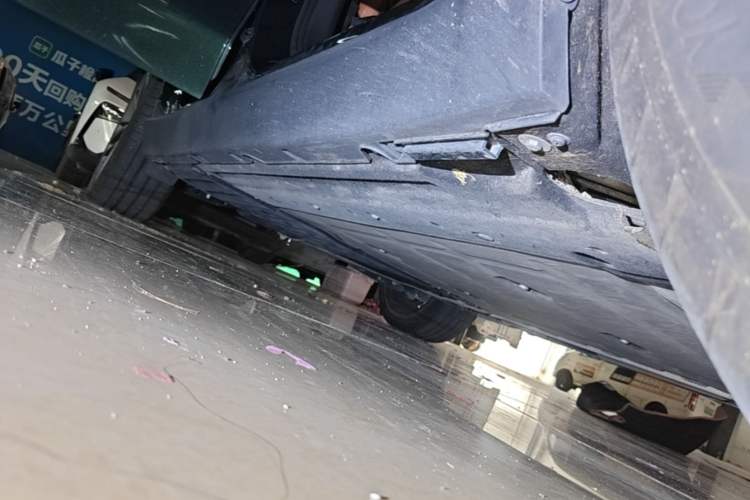 Used Leapmotor C16 2024 Range-Extended 200 Luxury Edition Right Side Sill