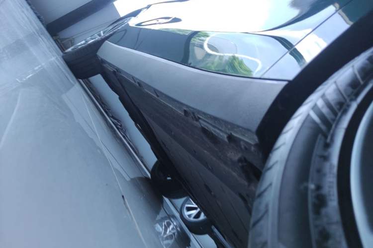 Used Leapmotor C16 2024 Range-Extended 200 LiDAR Edition Right Side Sill