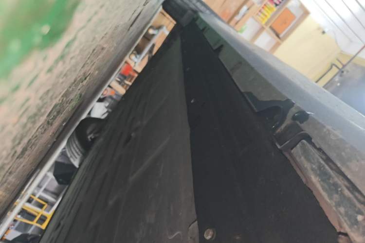 Used Leapmotor C16 2024 All-Electric 580 Luxury Edition Right Side Sill