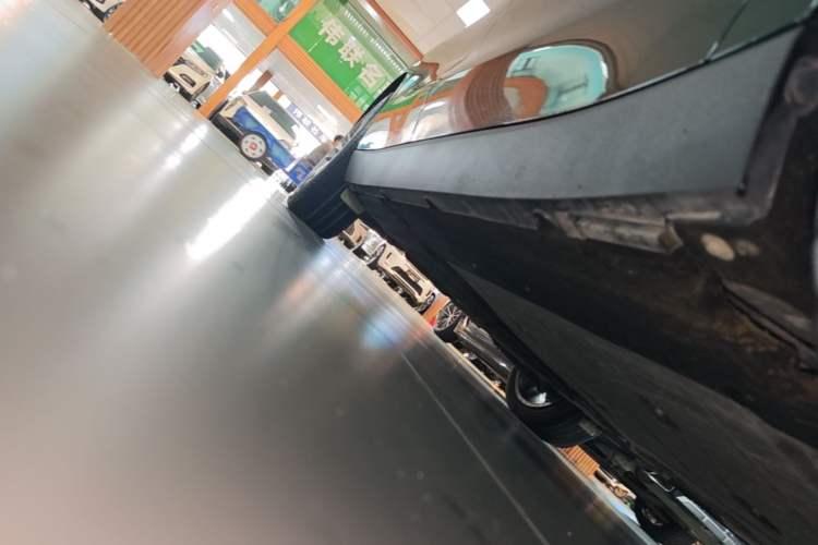 Used Leapmotor C16 2024 Range-Extended 200 Luxury Edition Right Side Sill