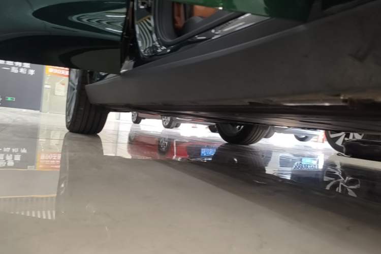 Used Leapmotor C16 2024 Range-Extended 200 LiDAR Edition Right Side Sill