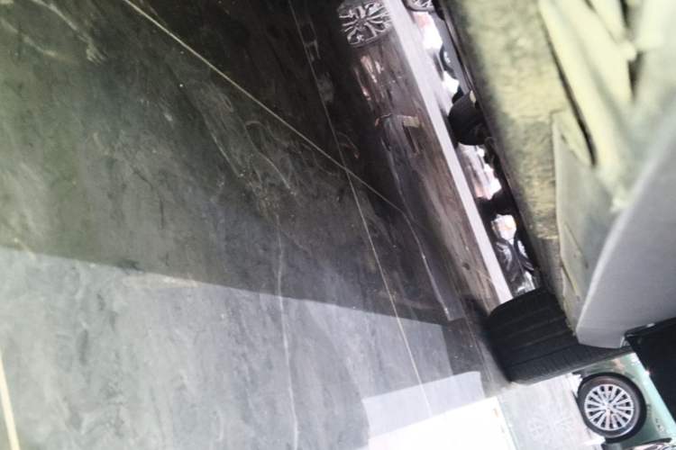Used Leapmotor C16 2024 Range-Extended 200 Luxury Edition Right Side Sill