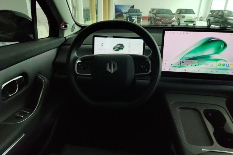 Used Leapmotor C16 2024 All-Electric 520 LiDAR Edition Steering Wheel