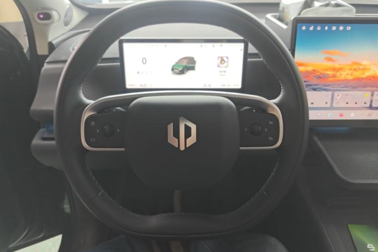Used Leapmotor C16 2024 All-Electric 580 Luxury Edition Steering Wheel