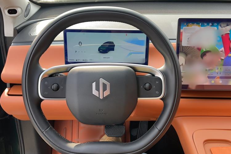 Used Leapmotor C16 2024 Range-Extended 200 Luxury Edition Steering Wheel
