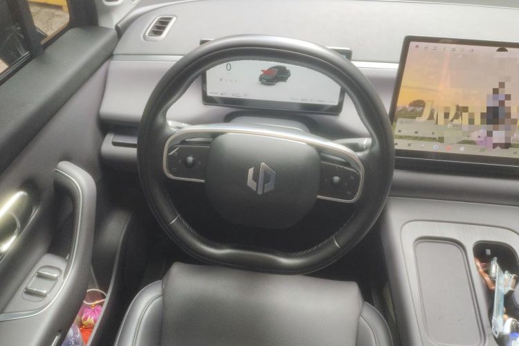 Used Leapmotor C16 2024 Range-Extended 200 Luxury Edition Steering Wheel