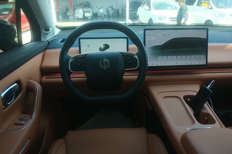 Used Leapmotor C16 2024 Range-Extended 200 Luxury Edition Steering Wheel