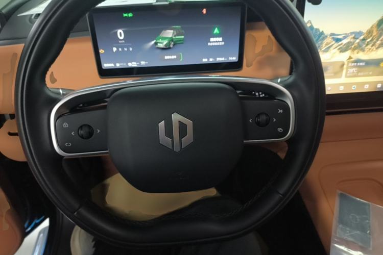 Used Leapmotor C16 2024 Range-Extended 200 Luxury Edition Steering Wheel