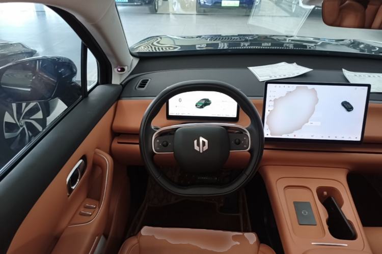 Used Leapmotor C16 2024 Range-Extended 200 LiDAR Edition Steering Wheel