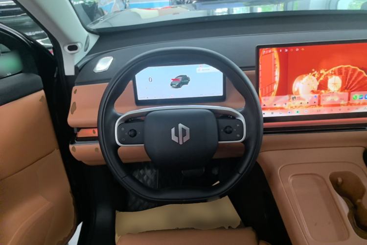 Used Leapmotor C16 2024 Range-Extended 200 Luxury Edition Steering Wheel
