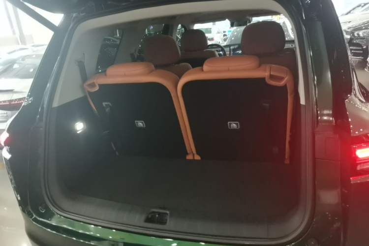 Used Leapmotor C16 2024 Range-Extended 200 Luxury Edition Trunk