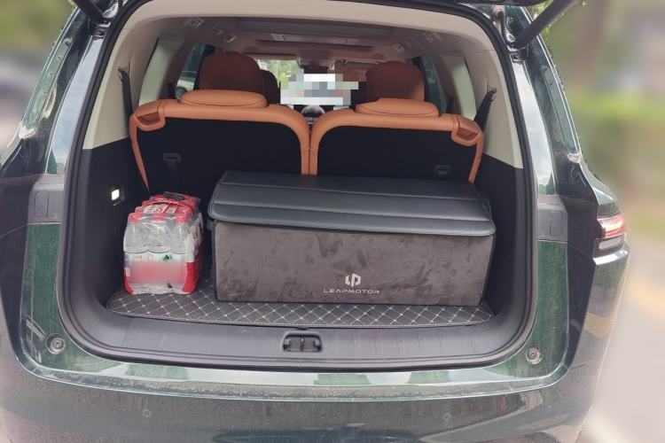 Used Leapmotor C16 2024 Range-Extended 200 Luxury Edition Trunk