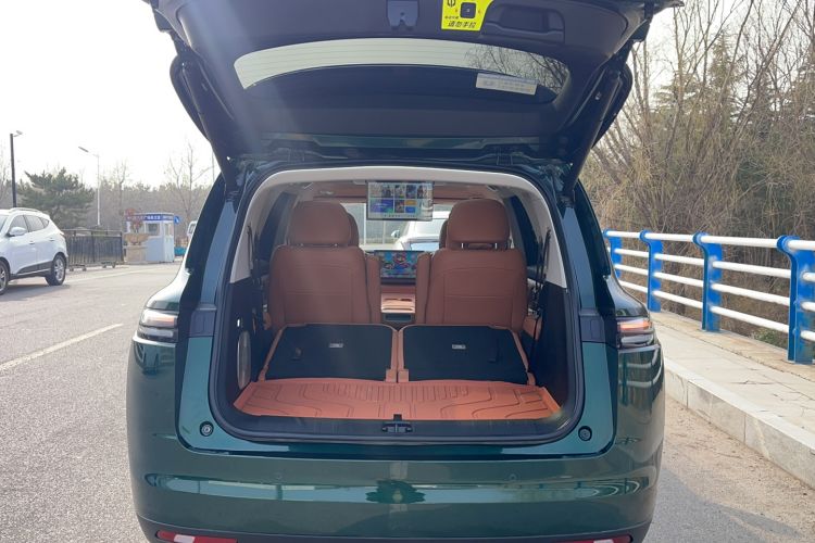 Used Leapmotor C16 2024 Range-Extended 200 Luxury Edition Trunk