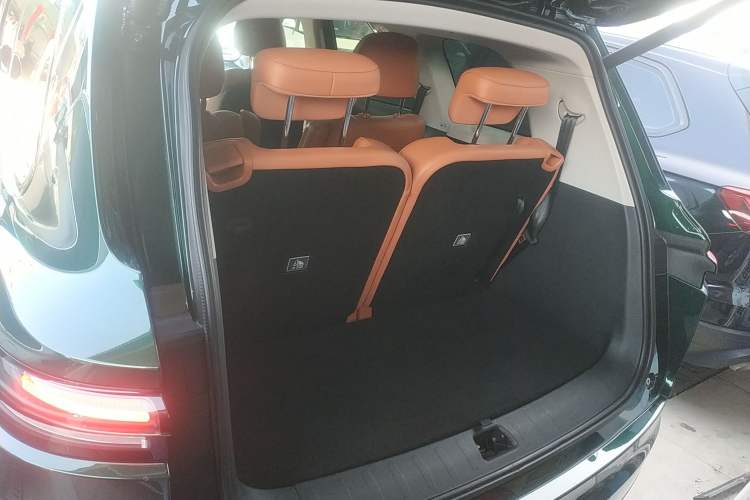 Used Leapmotor C16 2024 Range-Extended 200 Luxury Edition Trunk