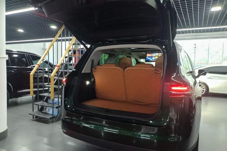 Used Leapmotor C16 2024 Range-Extended 200 Luxury Edition Trunk