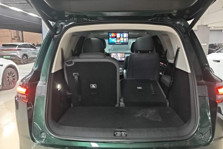 Used Leapmotor C16 2024 Range-Extended 200 Smart Enjoyment Edition Trunk