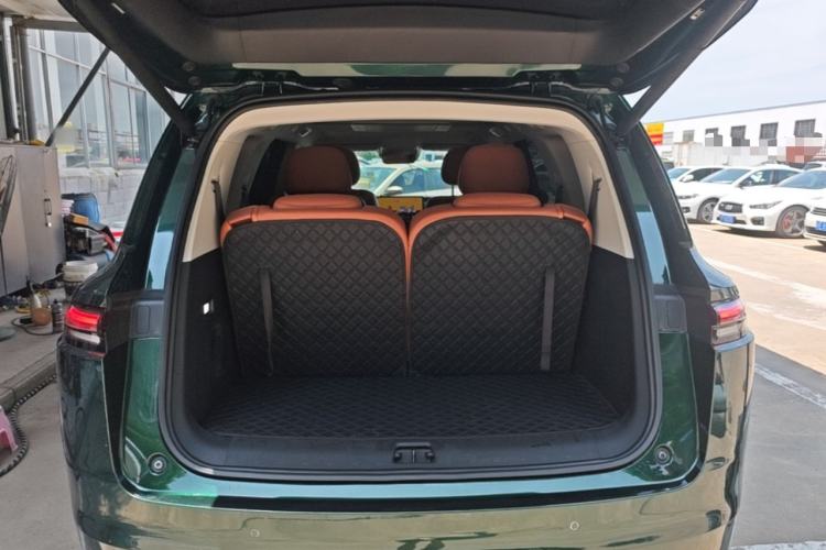 Used Leapmotor C16 2024 Range-Extended 200 Luxury Edition Trunk