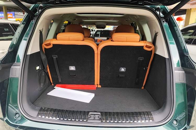 Used Leapmotor C16 2024 Pure Electric 520 Deluxe Edition Trunk
