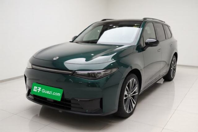 Używany Leapmotor C16 2024 Pure Electric 520 Deluxe Edition