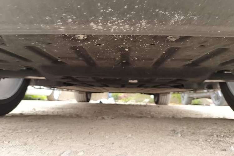 Used Leapmotor C16 2024 Pure Electric 520 Deluxe Edition Chassis Front