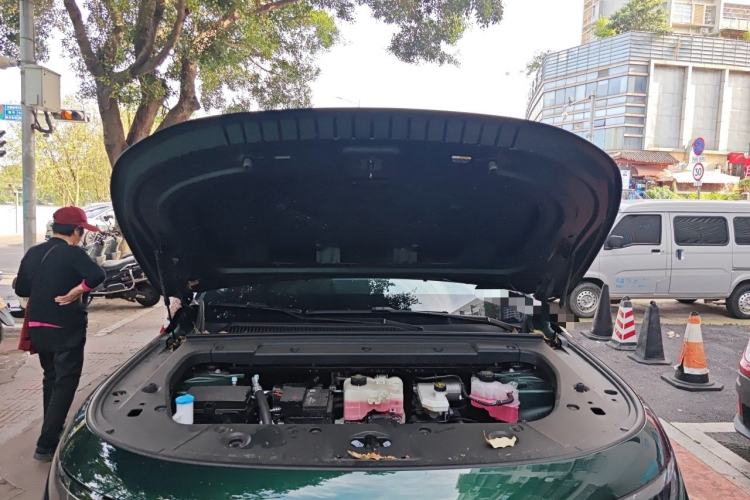 Used Leapmotor C16 2024 Pure Electric 580 LiDAR Edition Engine Bay