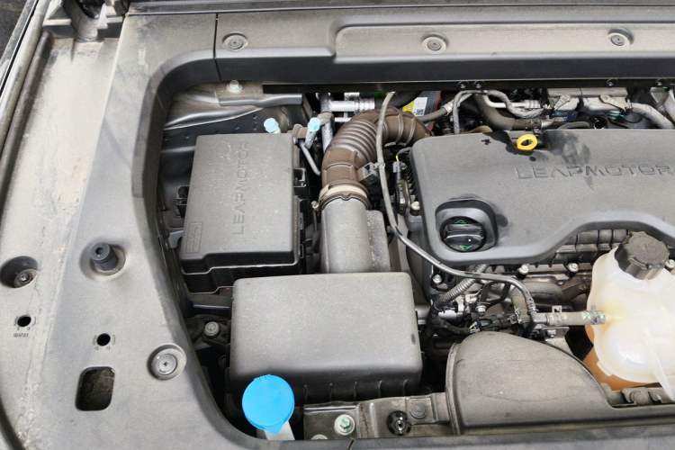 Used Leapmotor C16 2024 Range-Extended 200 Luxury Edition Engine Bay Right