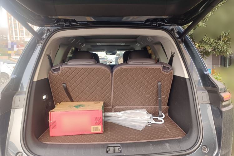 Used Leapmotor C16 2024 Range-Extended 200 Luxury Edition Trunk