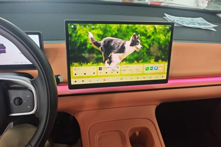 Used Leapmotor C16 2024 Range-Extended 200 LiDAR Edition Audio And AC Panel