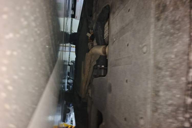 Used Leapmotor C16 2024 Range-Extended 200 LiDAR Edition Chassis Front