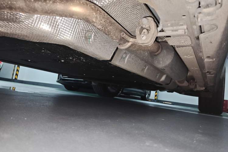 Used Leapmotor C16 2024 Range-Extended 200 Luxury Edition Chassis Front Left