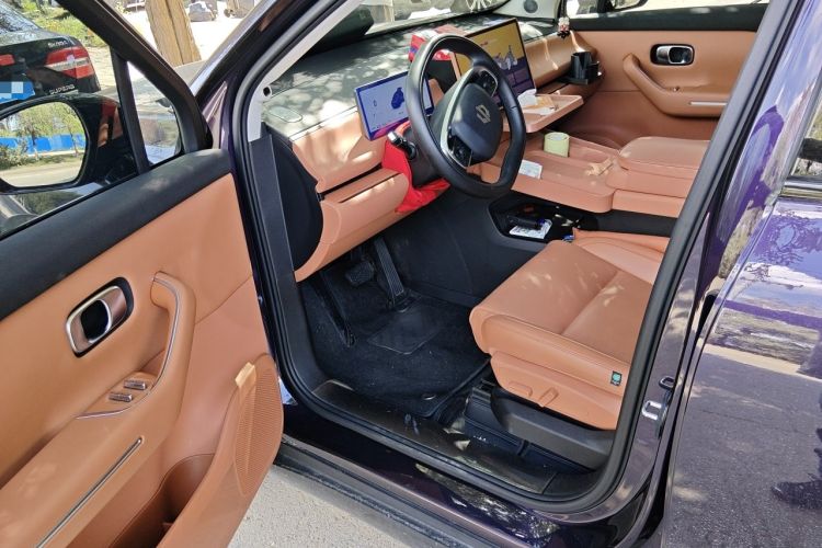 Used Leapmotor C16 2024 Range-Extended 200 Luxury Edition Driver Seat