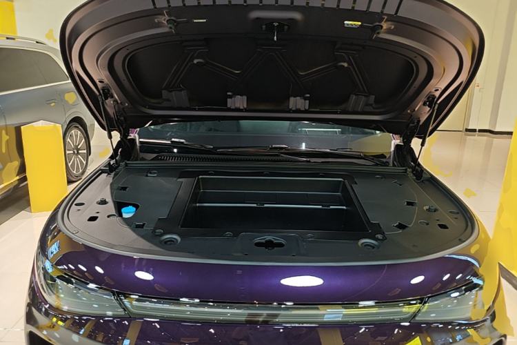 Used Leapmotor C16 2024 All-Electric 520 LiDAR Edition Engine Bay
