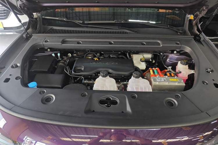 Used Leapmotor C16 2024 Range-Extended 200 LiDAR Edition Engine Bay
