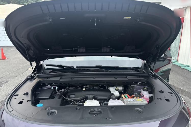 Used Leapmotor C16 2024 Range-Extended 200 LiDAR Edition Engine Bay