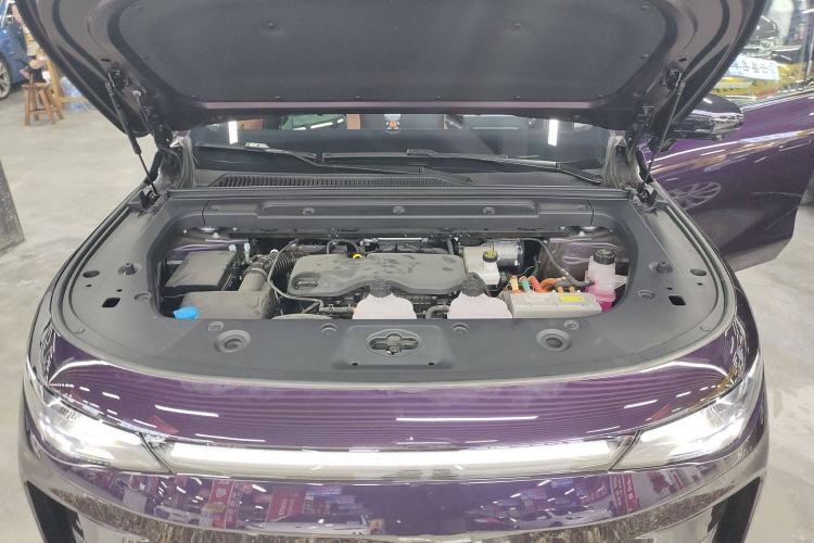 Used Leapmotor C16 2024 Range-Extended 200 LiDAR Edition Engine Bay