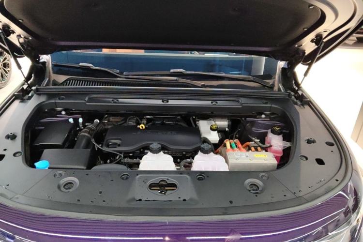 Used Leapmotor C16 2024 Range-Extended 200 LiDAR Edition Engine Bay