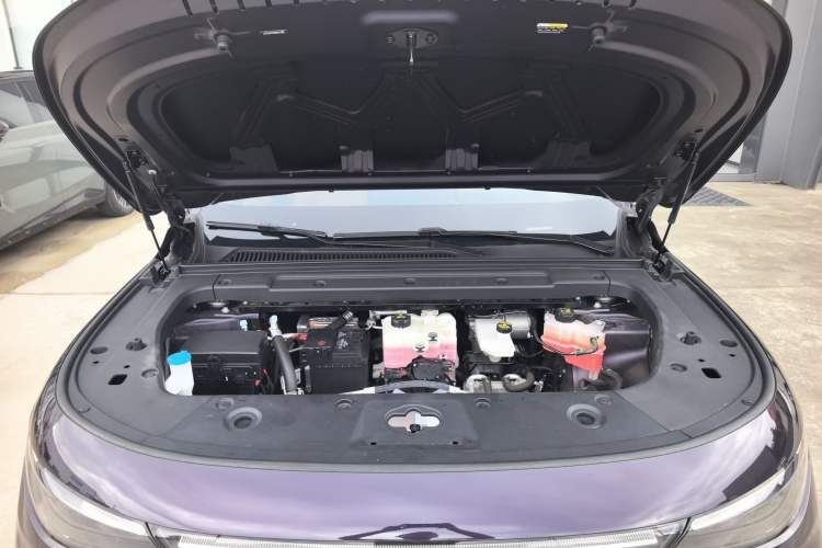 Used Leapmotor C16 2024 Pure Electric 520 Deluxe Edition Engine Bay