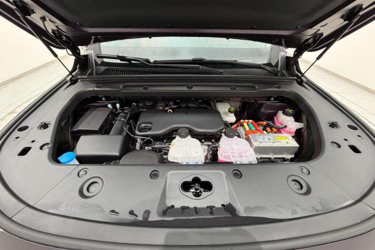 Used Leapmotor C16 2024 Range-Extended 200 LiDAR Edition Engine Bay