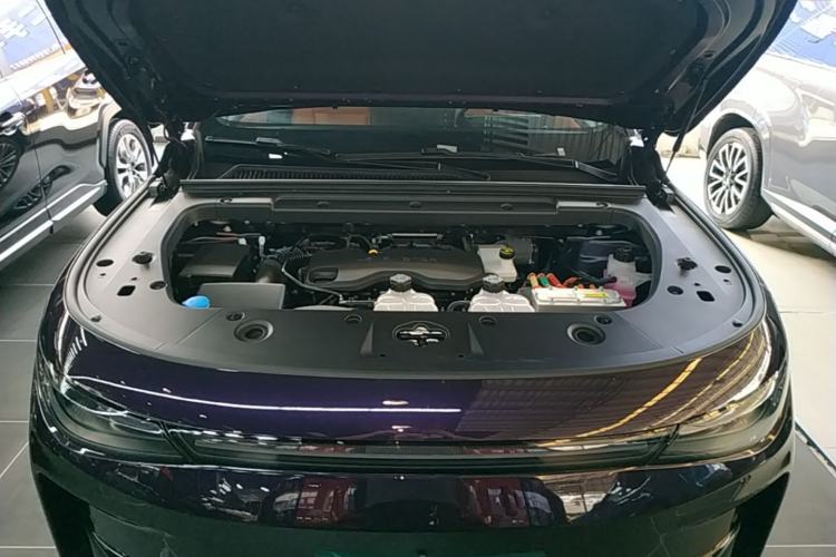 Used Leapmotor C16 2024 Range-Extended 200 LiDAR Edition Engine Bay