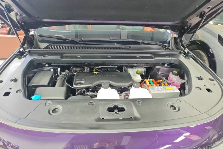 Used Leapmotor C16 2024 Range-Extended 200 LiDAR Edition Engine Bay