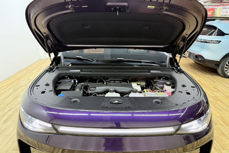 Used Leapmotor C16 2024 Range-Extended 200 LiDAR Edition Engine Bay
