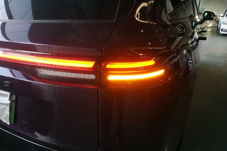 Used Leapmotor C16 2024 Range-Extended 200 Luxury Edition Exterior 1