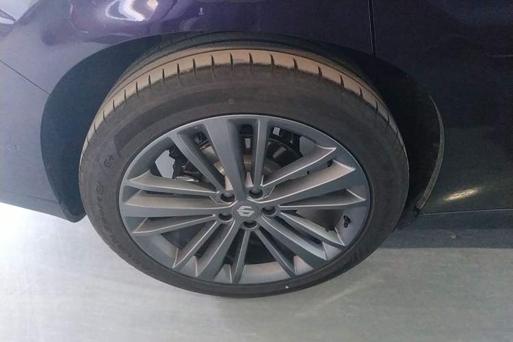 Used Leapmotor C16 2024 Range-Extended 200 Luxury Edition Exterior 3