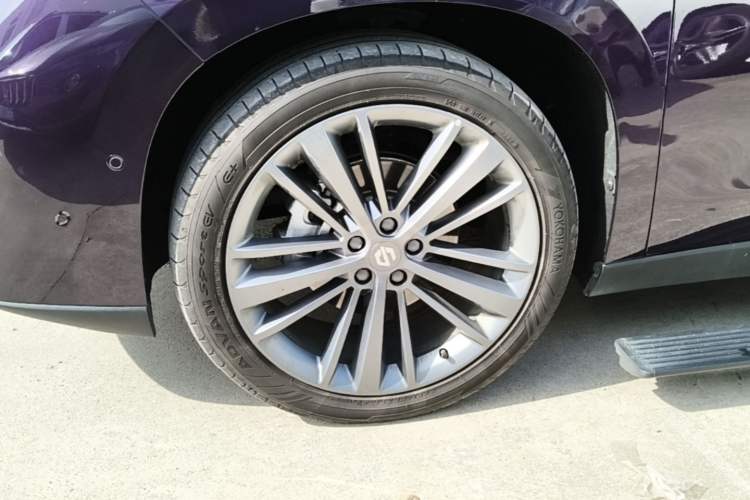 Used Leapmotor C16 2024 Range-Extended 200 Luxury Edition Exterior 4